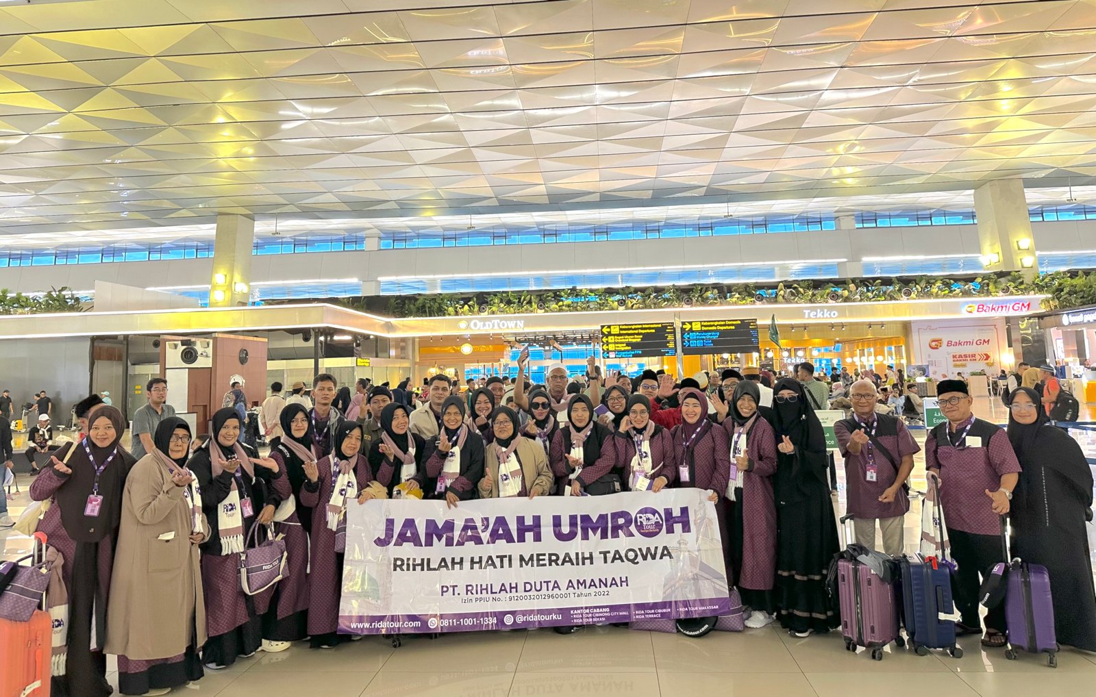 Briefing Keberangkatan di Bandara